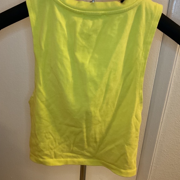 Active top - Picture 2 of 2